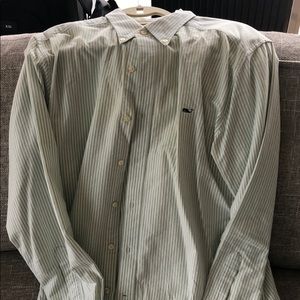 Vineyard Vines Button Down Shirt size Large